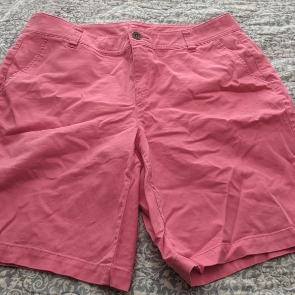 Lane Bryant Pink Shorts Size 16 - Picture 1 of 3